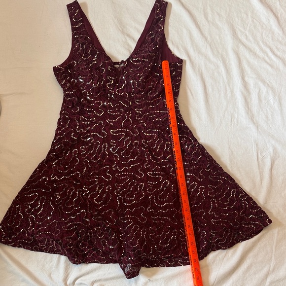 City Triangles Burgundy Sequin Fit-and-Flare prom Midi Dress - Picture 6 of 9